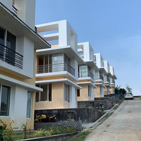 Royal Meadows - Igatpuri Bungalow B-3