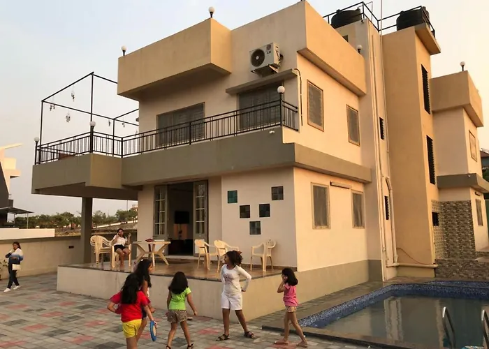 V2- Vue' Villa Igatpuri